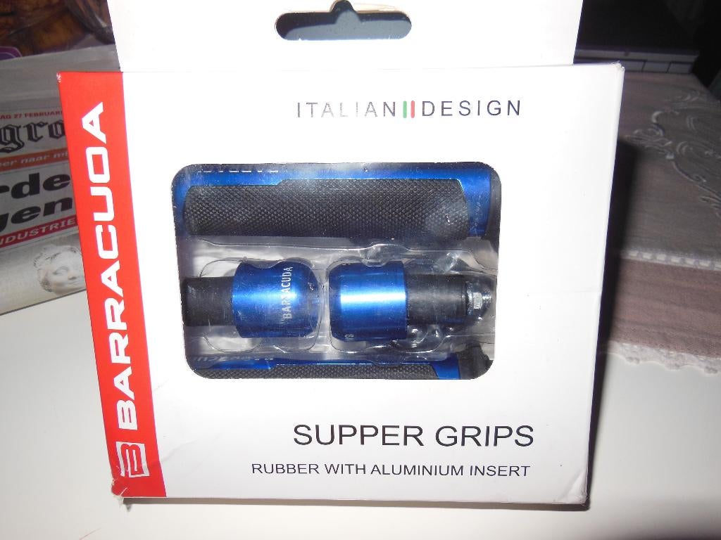 BARRACUDA SUPPER GRIPS - Design  Handvaten, Motoren, Ophalen of Verzenden, Nieuw
