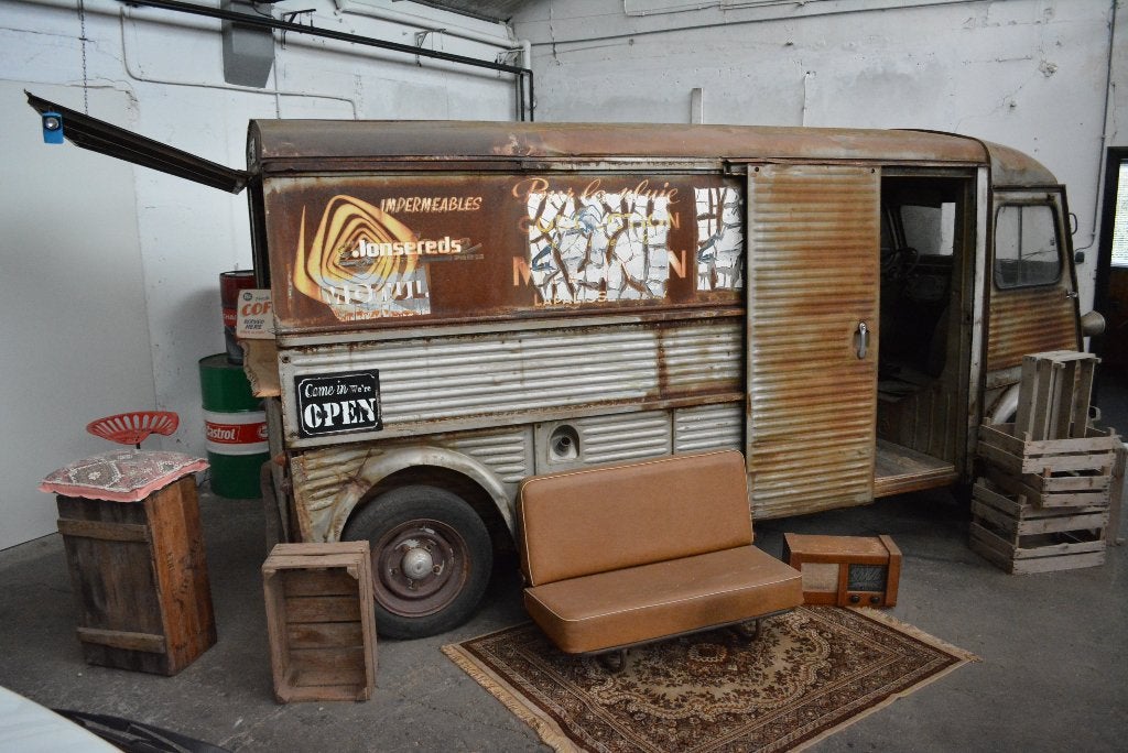 Opklapbaar bankje uit een oldtimer bestelwagen, Ophalen, Gebruikt