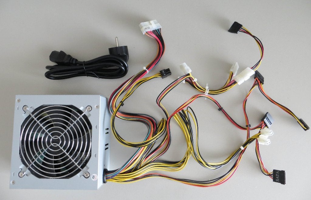 Computervoeding Cooler Master 460 Watt, Computers en Software, Interne voedingen, Ophalen of Verzenden, Gebruikt