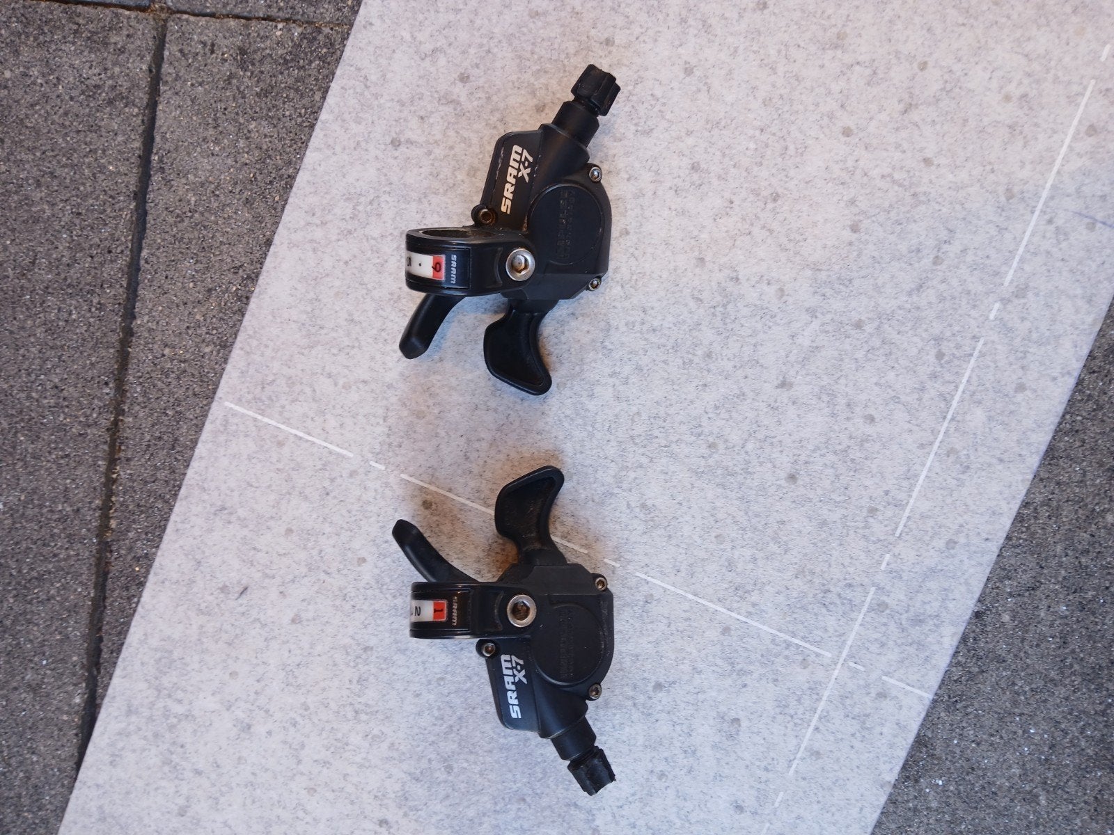 SRAM X7 3x9 Shifters - Gebruikt, Gebruikt, Kunststof, Ophalen of Verzenden, SRAM