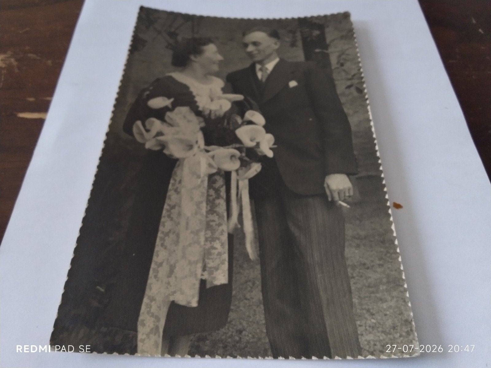 Vintage foto  ANSICHTKAART bruidspaar, Gebruikt, Foto, Ophalen of Verzenden, Voor 1940