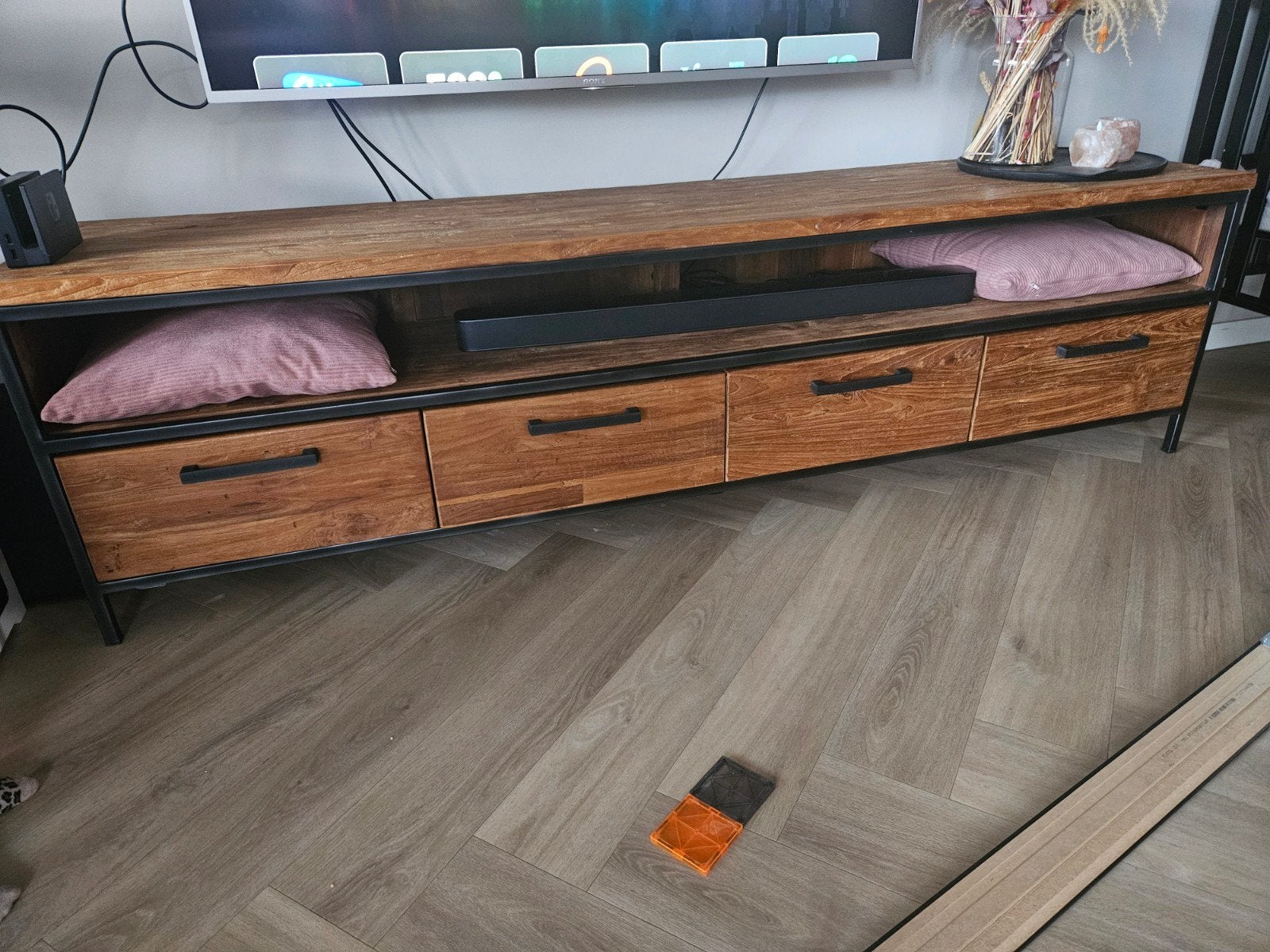 TV-meubel Romaro van Pronto Wonen - Teakhout 200 cm, Ophalen