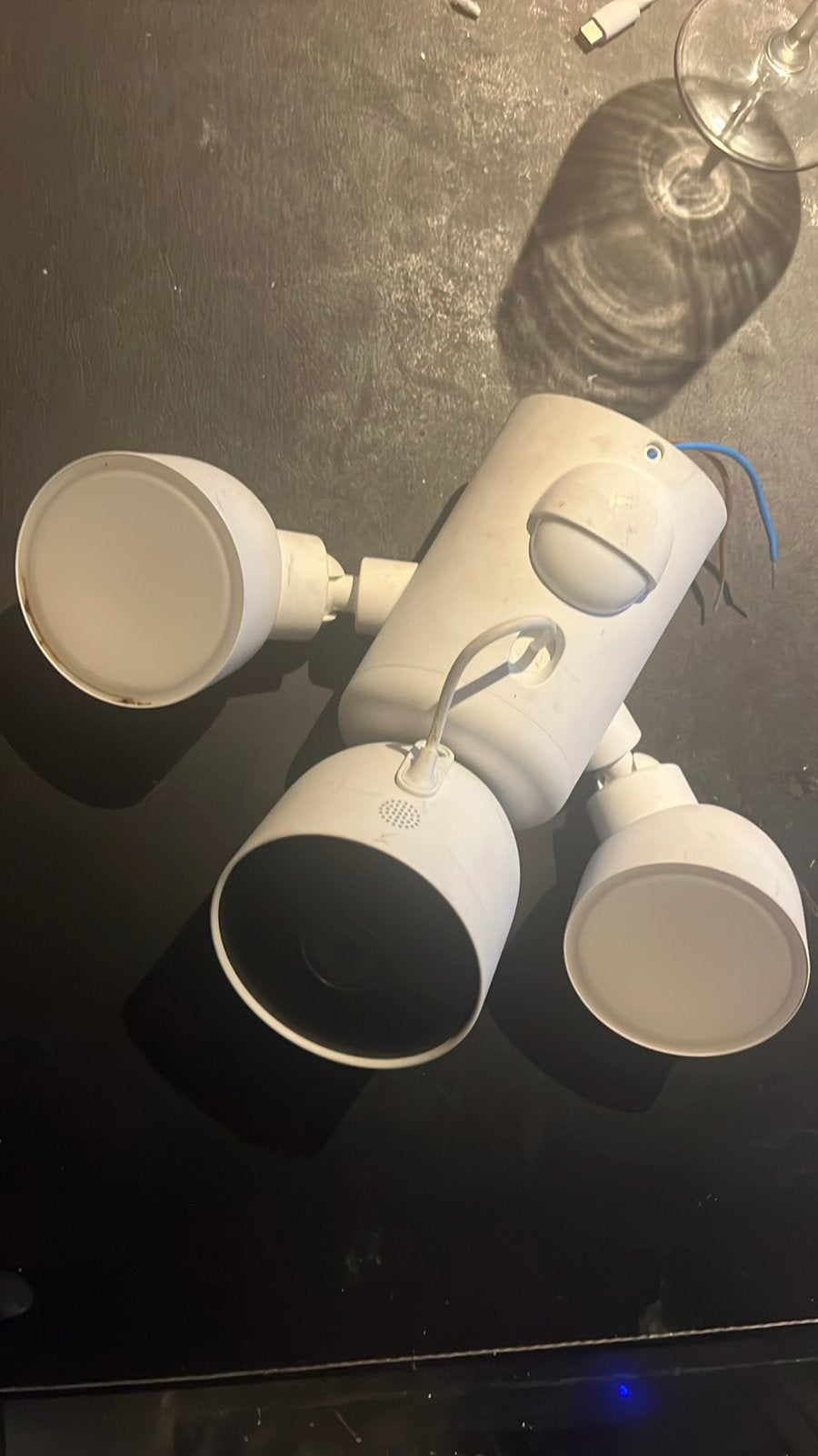 Google Nest Cam met schijnwerper - Buitencamera, Audio, Tv en Foto, Ophalen of Verzenden, Gebruikt, Buitencamera