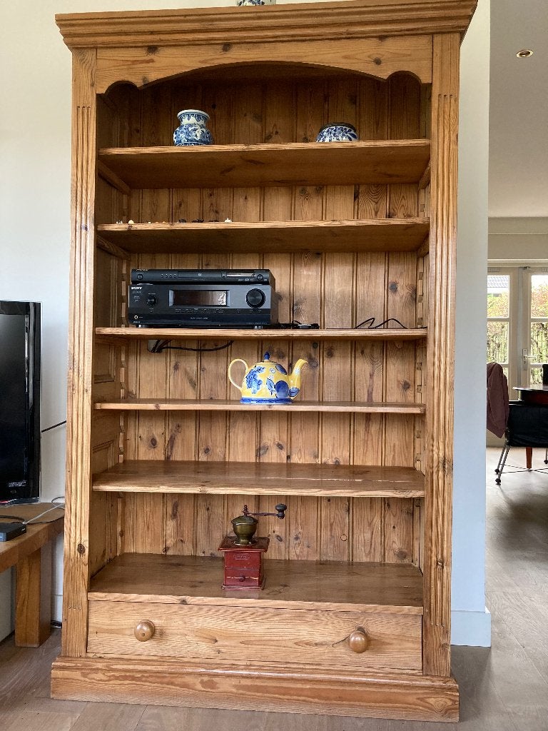 Grenen boekenkast, Huis en Inrichting, Ophalen, Gebruikt, 100 tot 150 cm, Met lade(s)