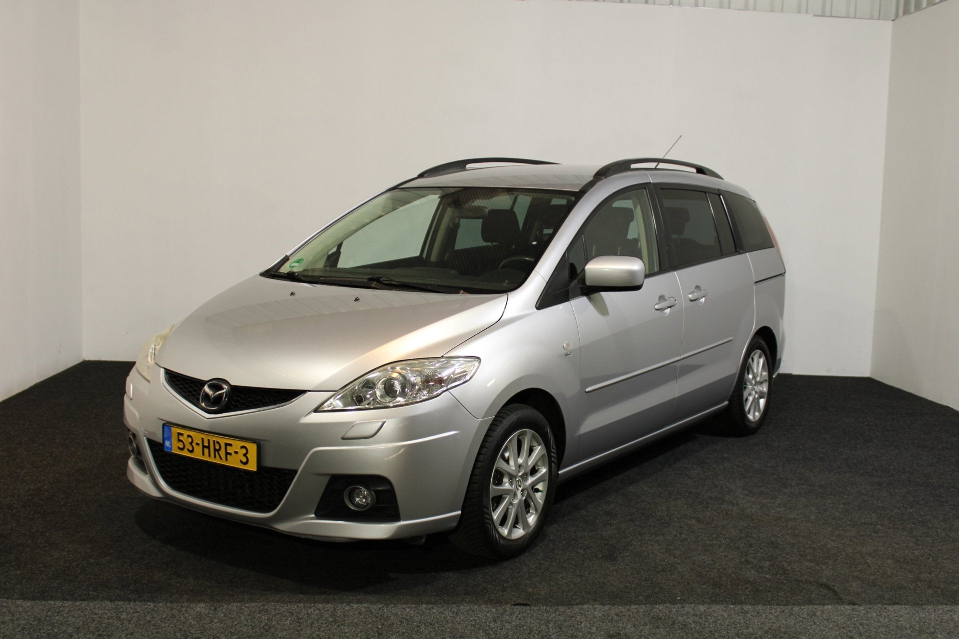 Mazda 5 1.8 Business | 7-Zitter | LMVelgen | Nieuwe APK en a, Auto's, Mazda, Stof, Gebruikt, Zwart, 4 cilinders