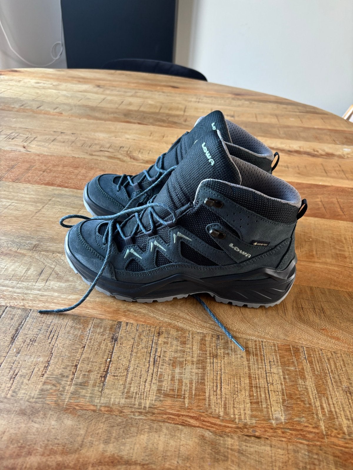 Lowa Sirkos Evo GTX Mid Ws wandelschoenen - Maat 39, Ophalen, Nieuw, Schoenen