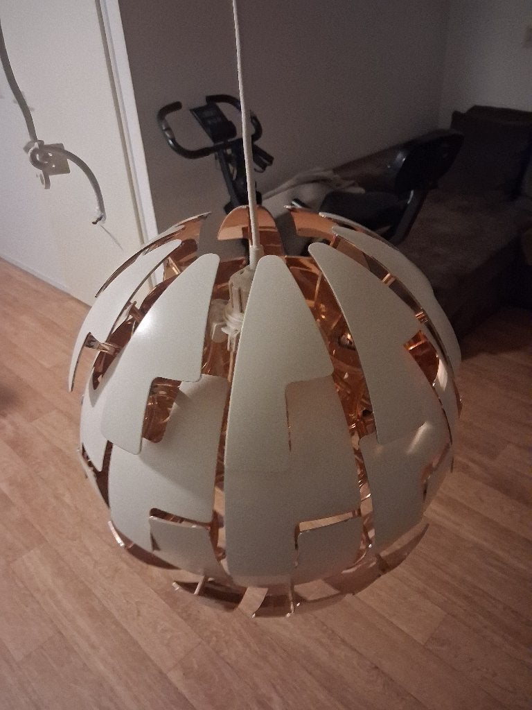 Foto 2 van Lampen