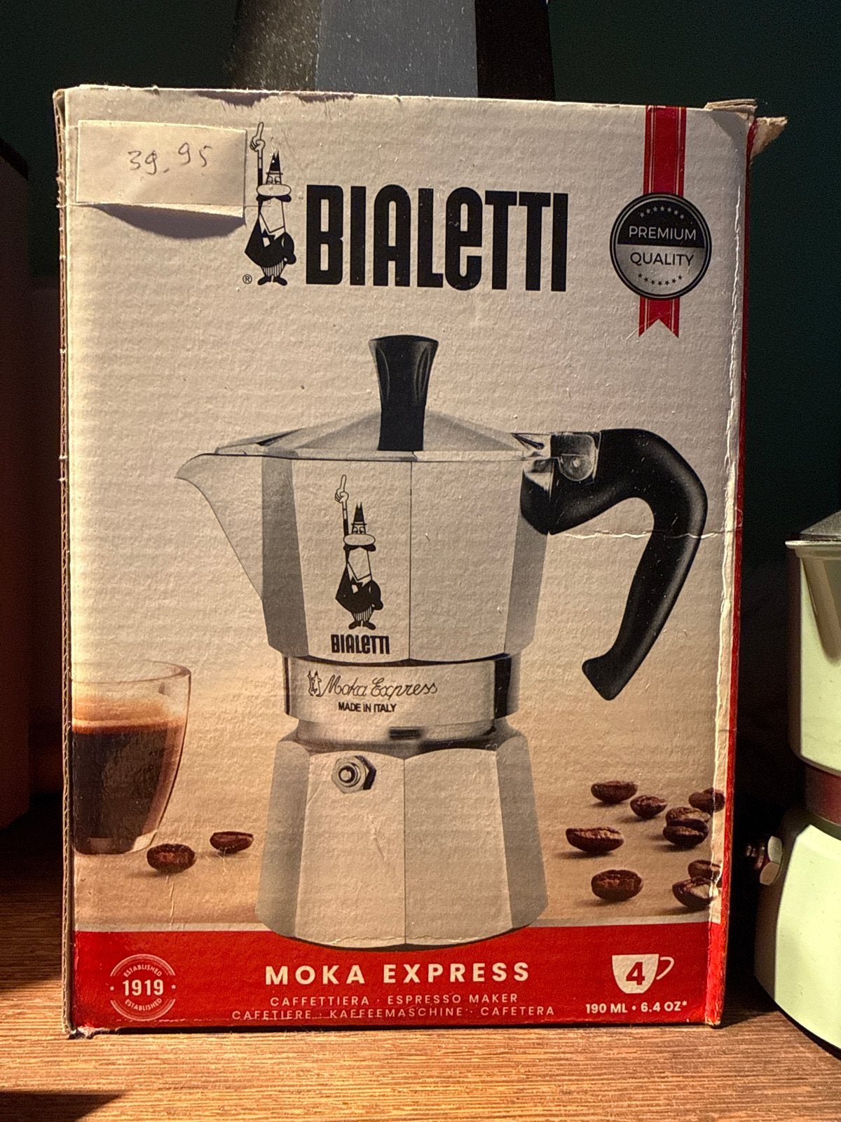 Bialetti Moka Express 4 kops - Italiaanse koffiezetter, Espresso apparaat, Nieuw, Gemalen koffie, Ophalen of Verzenden