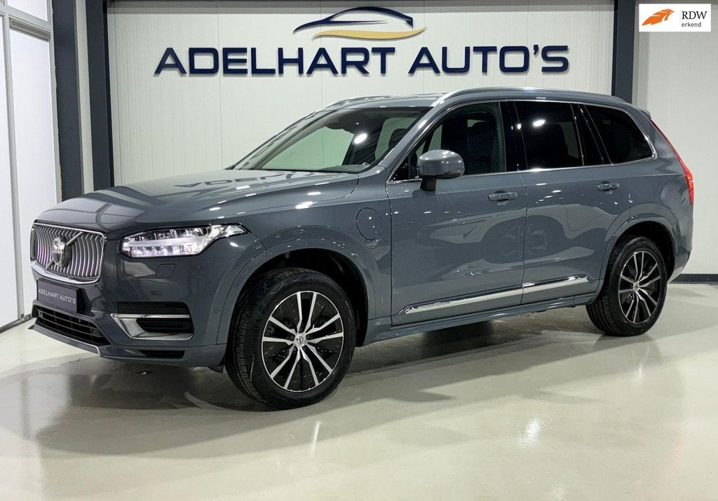 Volvo XC90 2.0 T8 Recharge AWD Ultimate Bright 455 PK / Navi, Auto's, Volvo, Gebruikt, Zwart, 4 cilinders, 1969 cc
