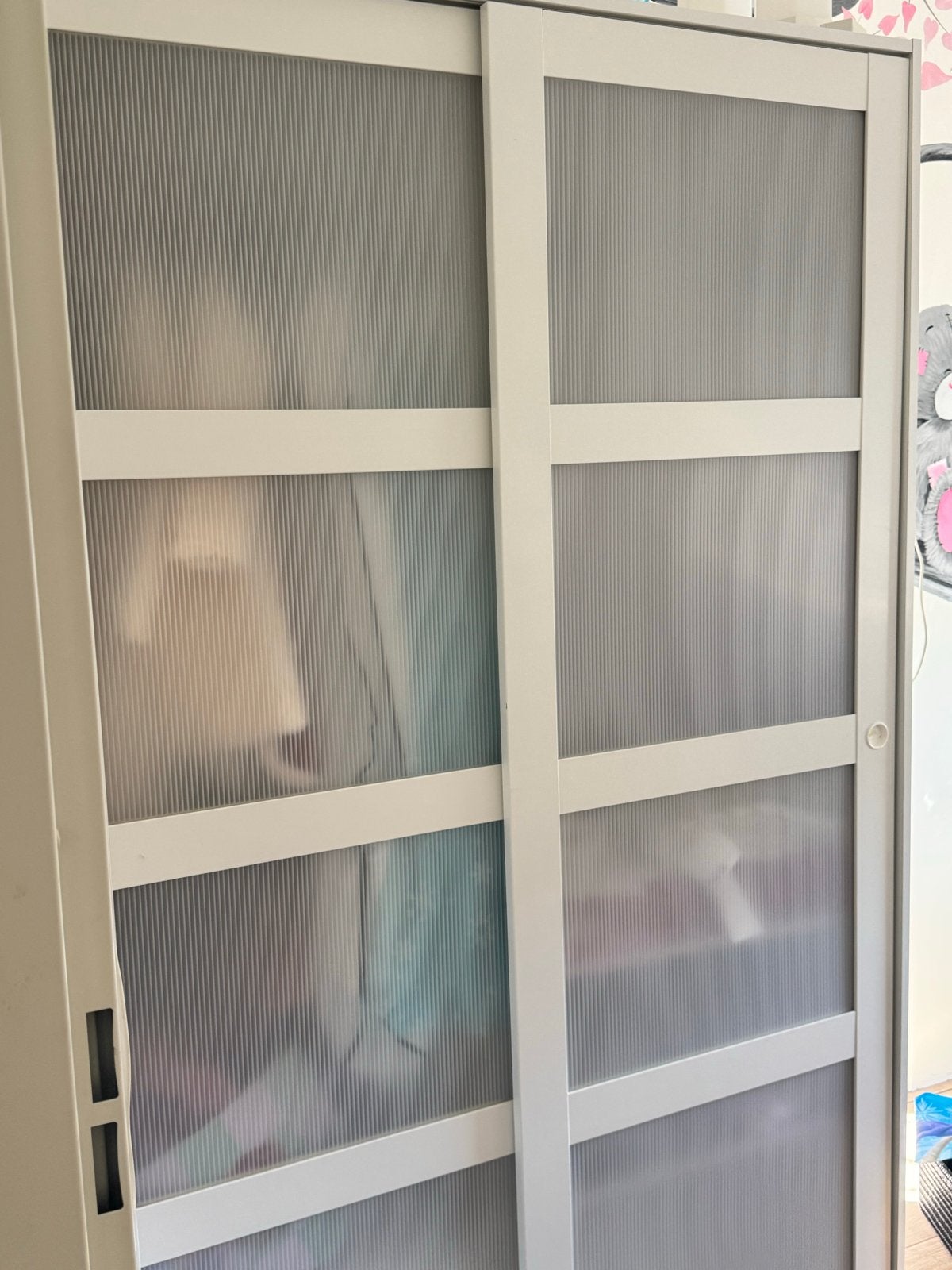 Witte kledingkast met schuifdeuren van JYSK, Ophalen, Gebruikt, 100 tot 150 cm, 150 tot 200 cm