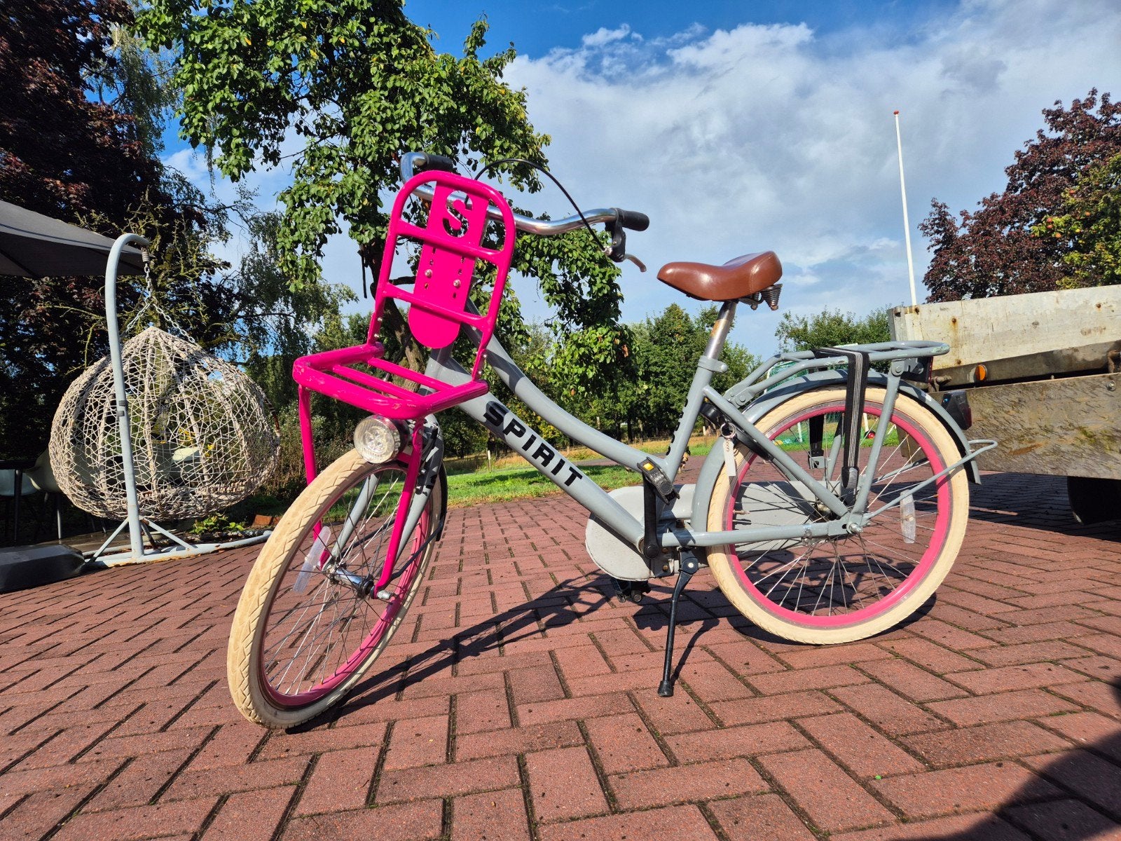 Spirit Meisjesfiets 22 inch - Grijs/Roze, Fietsen en Brommers, Ophalen, Terugtraprem, 22 inch, Gebruikt
