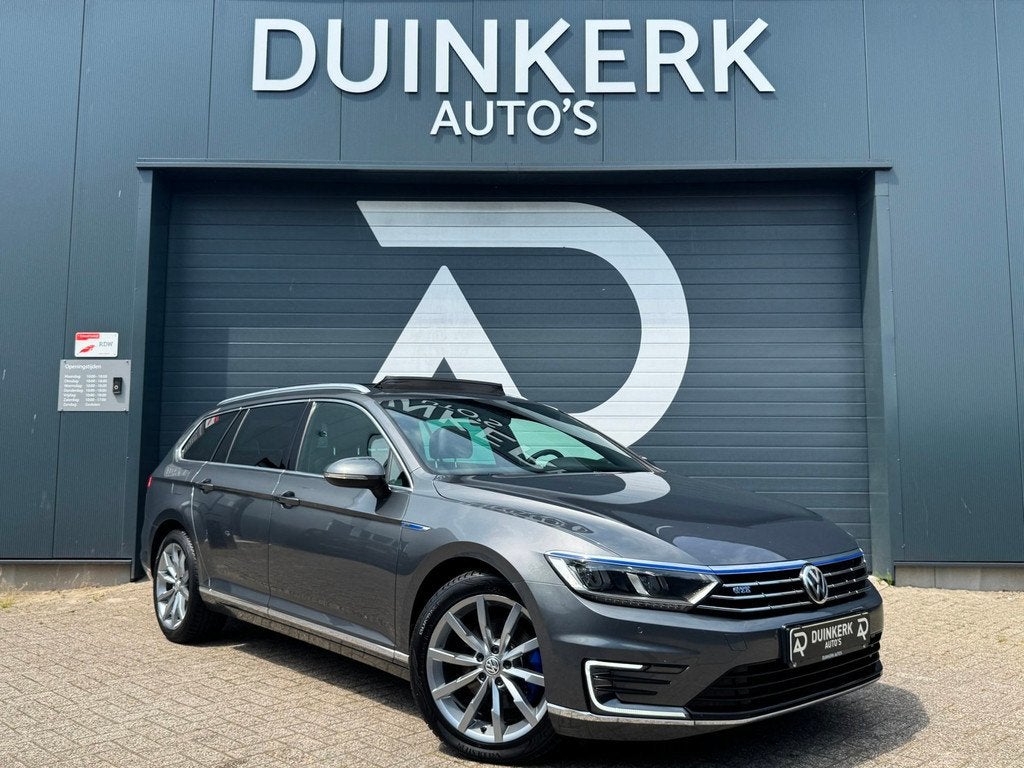 Volkswagen Passat Variant 1.4 TSI GTE Connected Series Plus, Auto's, Volkswagen, Gebruikt, Automatische klimaatregeling, Hybride Elektrisch/Benzine