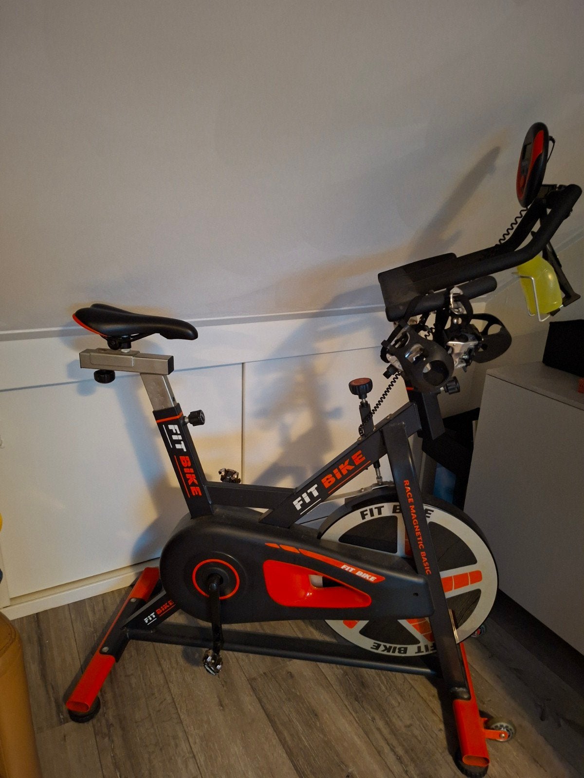 Fit Bike Race Magnetic Basic Spinningfiets, Ophalen, Spinningfiets, Zo goed als nieuw, Metaal