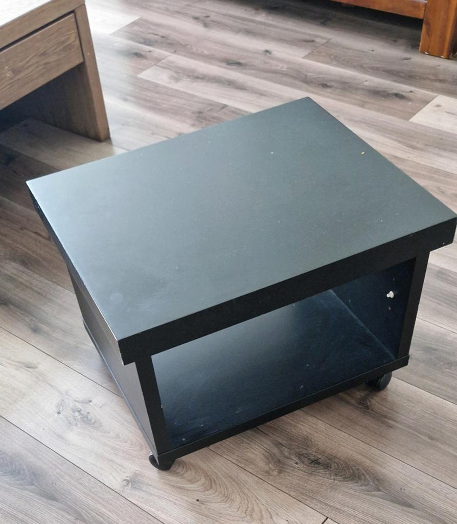 Coffee table on wheels., Ophalen, Rechthoekig, Minder dan 50 cm