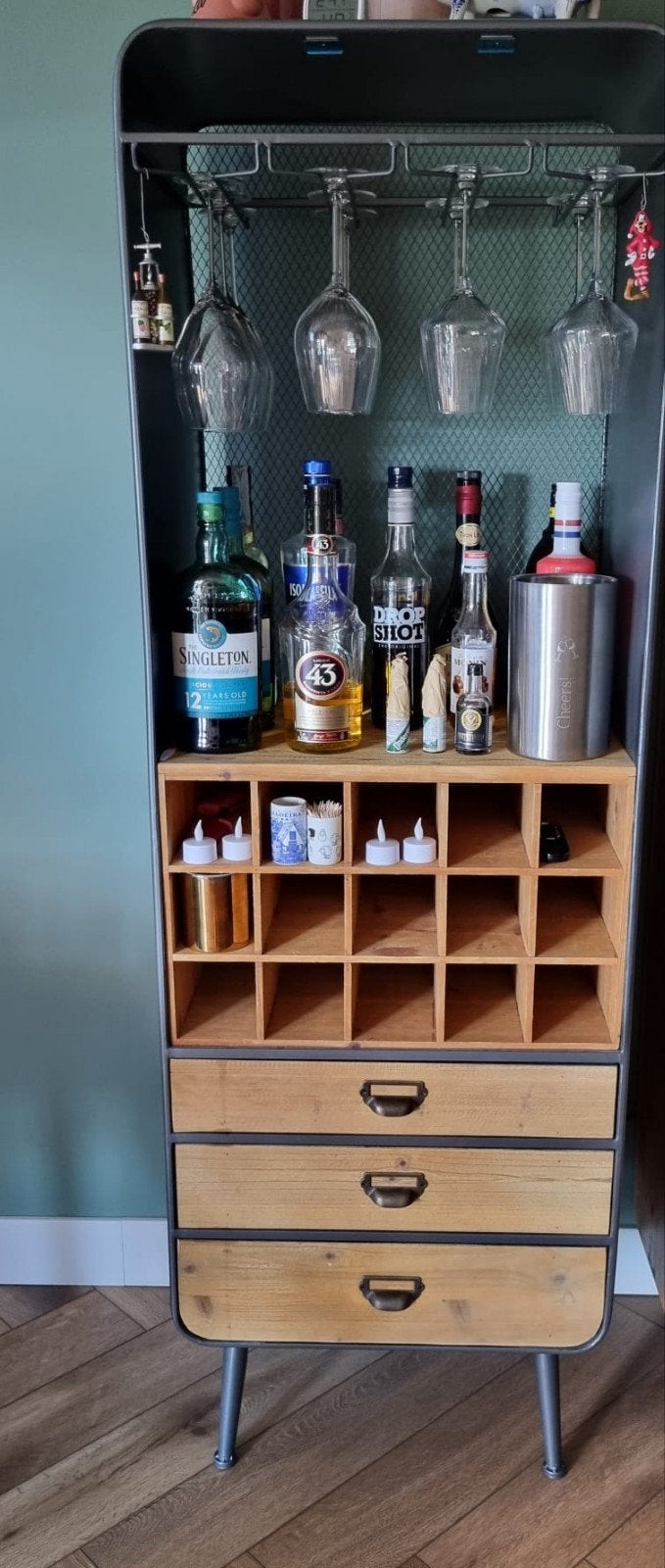 Dutchbone Wijnkast Vino - Zo goed als nieuw, Ophalen, 5 tot 15 flessen, Zo goed als nieuw, 75 – 100