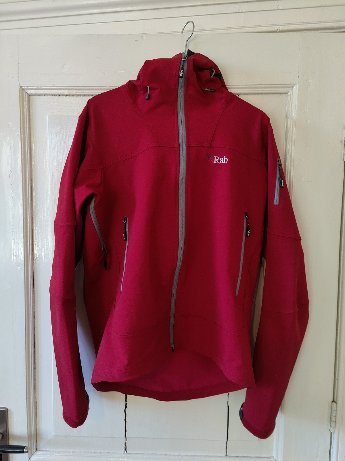 RAB Exodus jacket large rood, Ophalen of Verzenden, Zo goed als nieuw, Overige typen