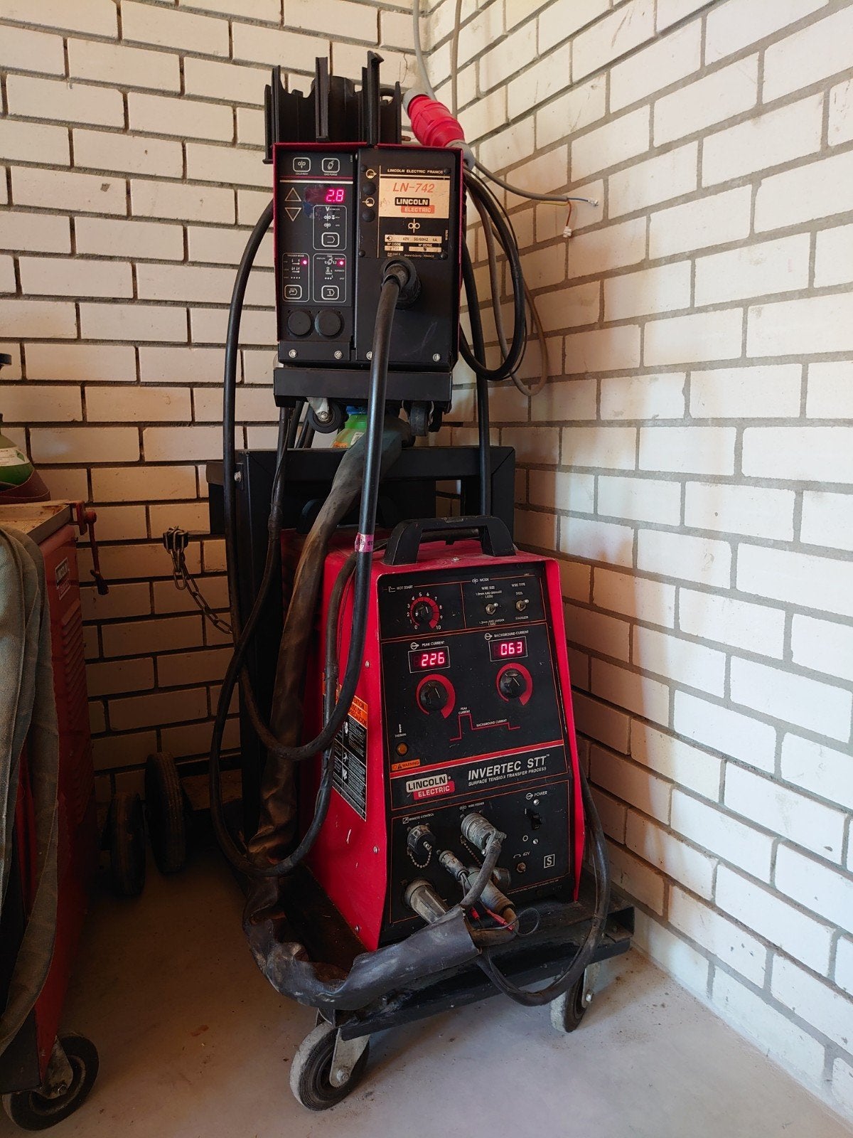 Te koop:Lincoln Invertec STT mig/mag Lasapparaat, Ophalen, 250 ampère of meer, Co2