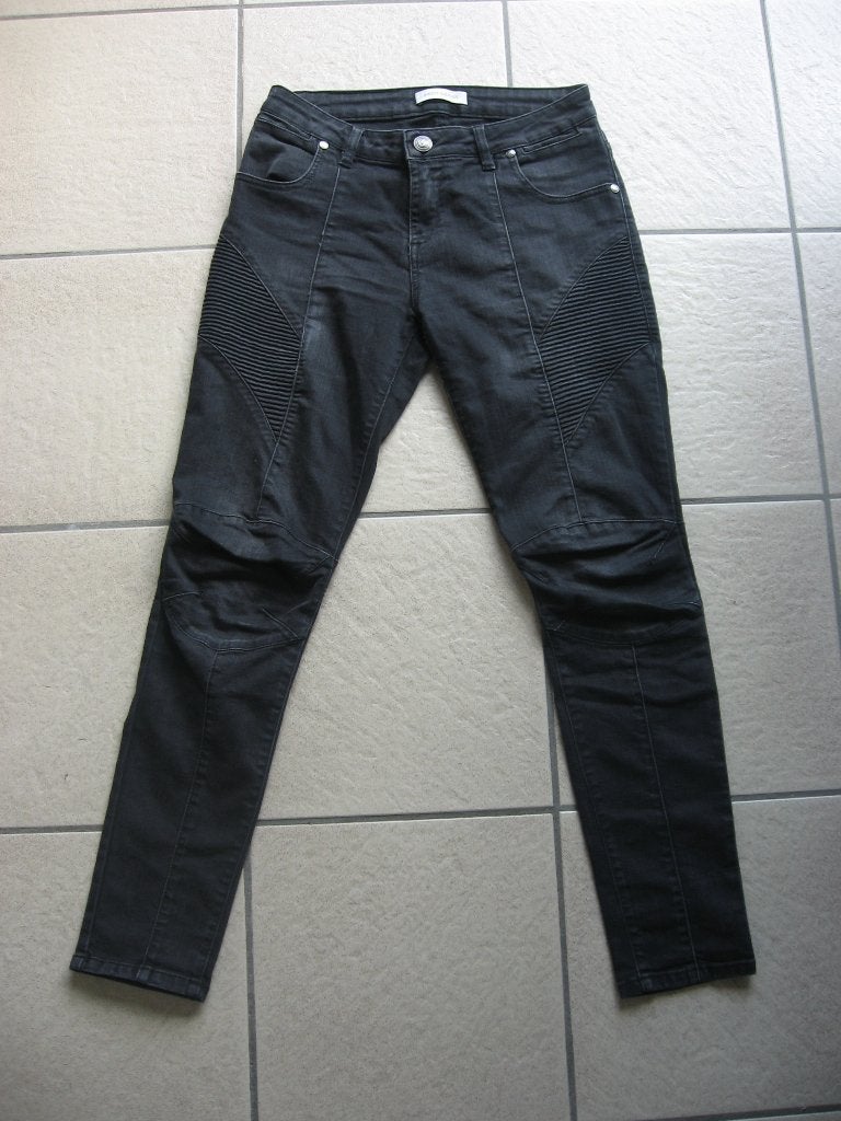 Balmain jeans zwart/donkergrijs - maat 27, Kleding | Dames, Zwart, Ophalen of Verzenden, Zo goed als nieuw, W27 (confectie 34) of kleiner