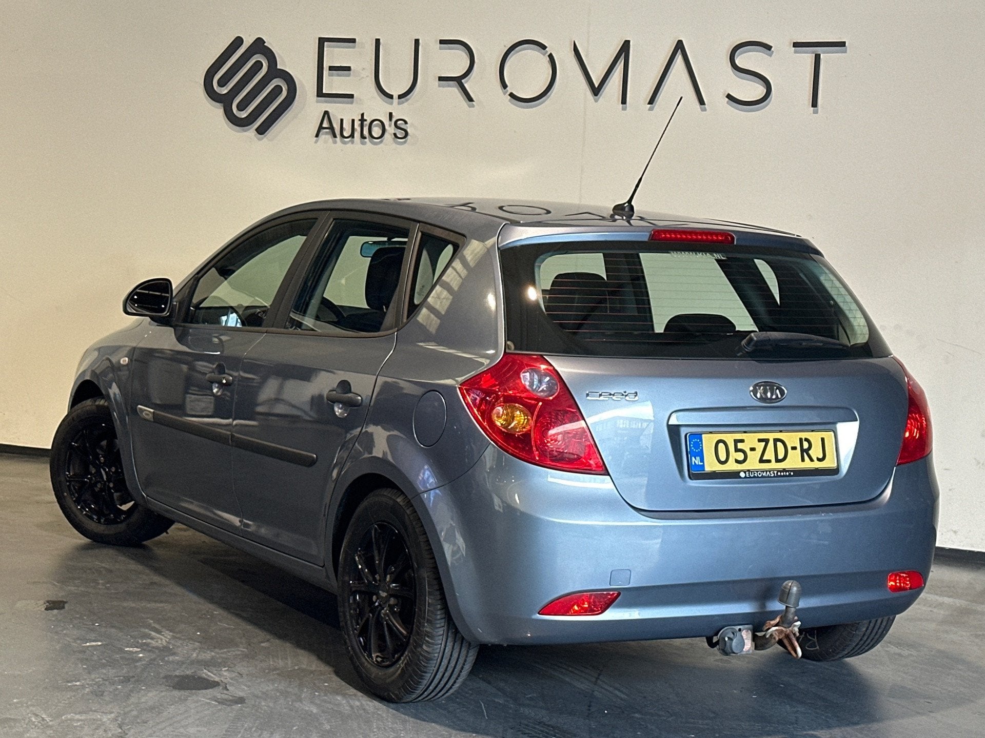 Kia Cee'd 1.4 X-tra Airco Nieuw apk LMV Goed rijdende auto, Auto's, Gebruikt, 4 cilinders, 1396 cc, Blauw