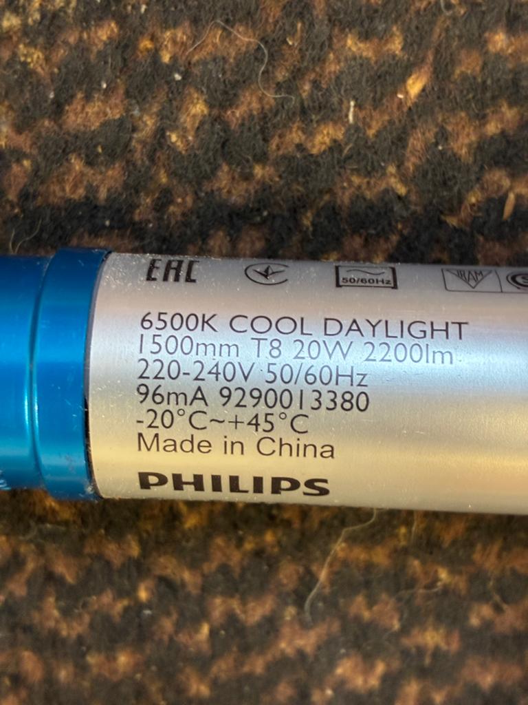 8 stuks Philips LED Buis T8 CorePro  20W 2200lm 150cm TL, Ophalen, Nieuw, Overige fittingen, Led-lamp