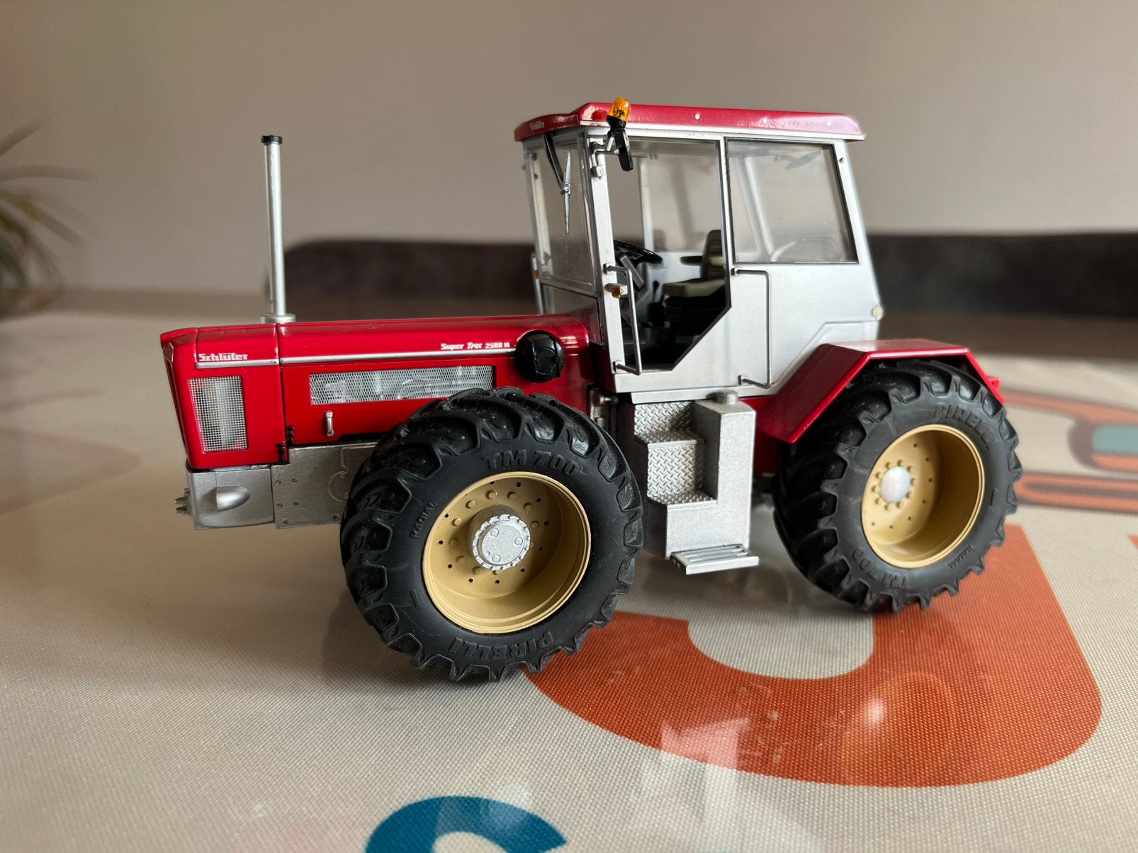 Schlüter 2500 Trac VL trekker Schuco, Ophalen of Verzenden, Gebruikt, Tractor of Landbouw, Schuco