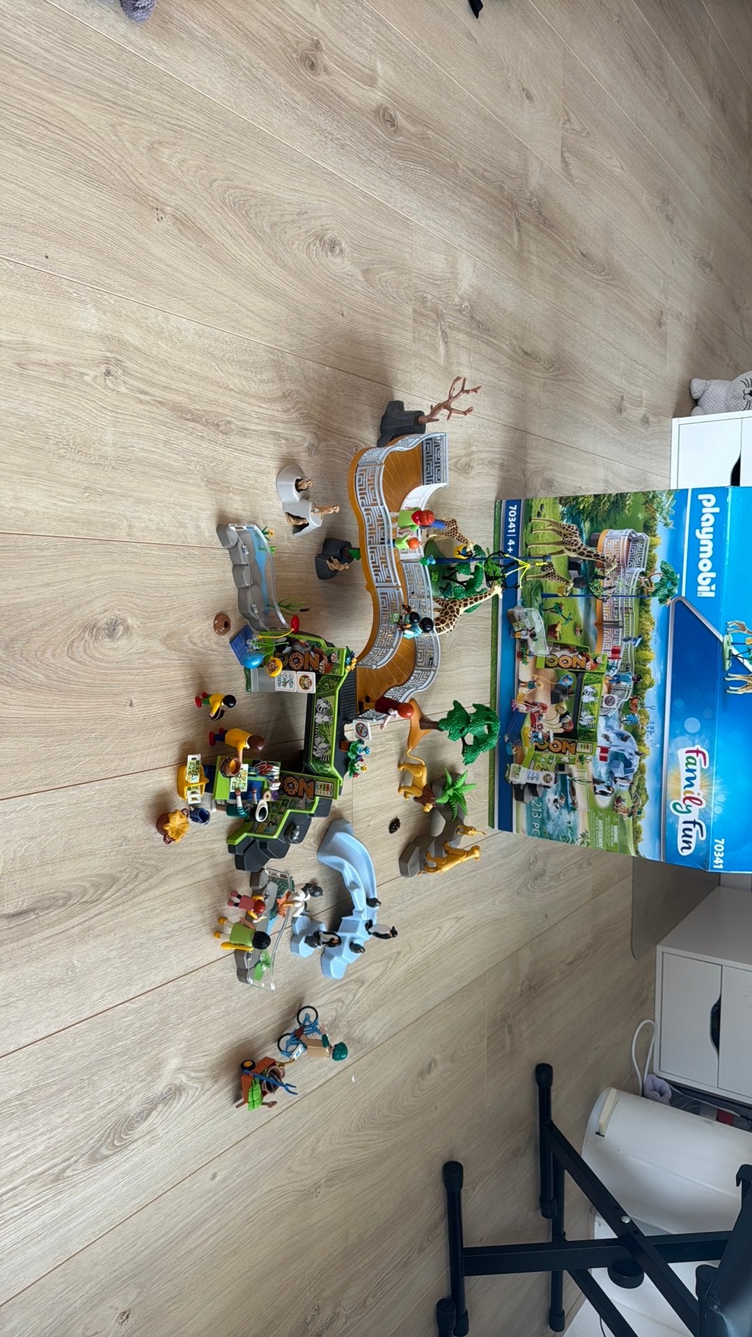 Foto 2 van Z.g.a.n mooie PlayMobil dierentuin
