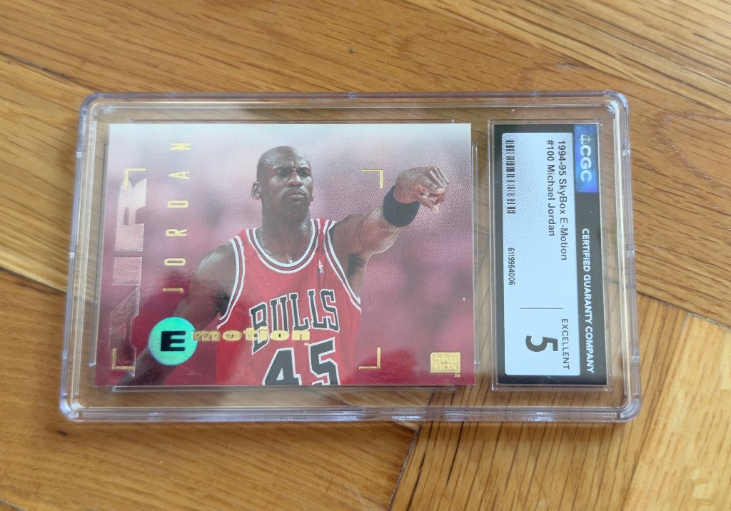 Michael Jordan 1994-95 SkyBox E-Motion #100, CGC 5 Excellent, Ophalen of Verzenden, Zo goed als nieuw, Overige typen