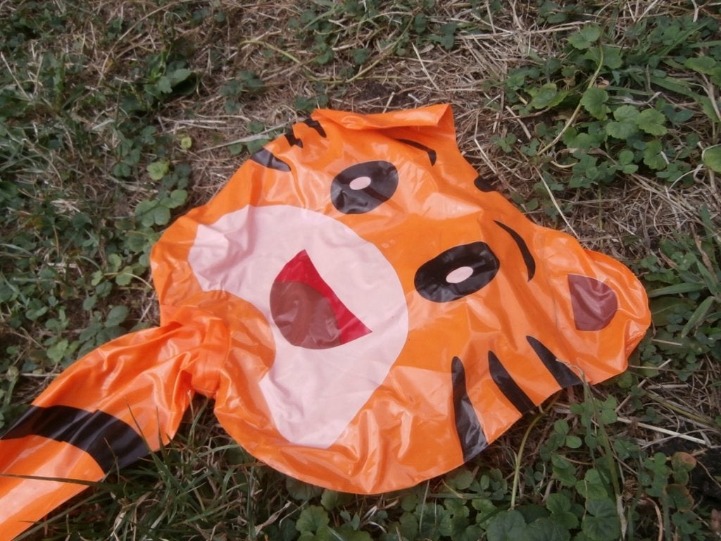 opblaasfiguur opblaas tijger met lange opblaas staart leeuw, Kinderen en Baby's, Ophalen of Verzenden, Zo goed als nieuw