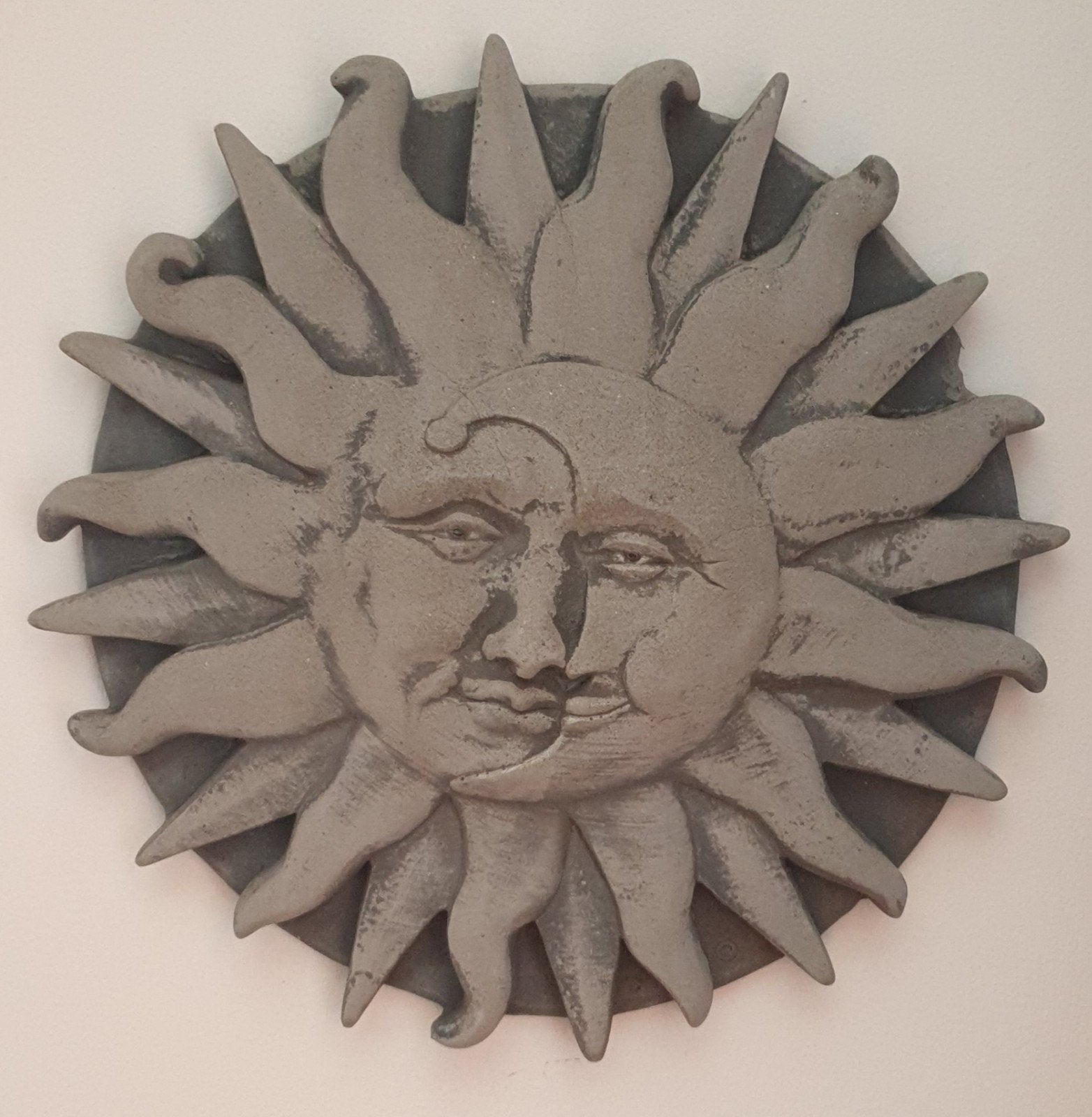 Decoratieve Zon en Maan Muurdecoratie Steen, Ophalen, Overige stijlen, Zo goed als nieuw, Grijs