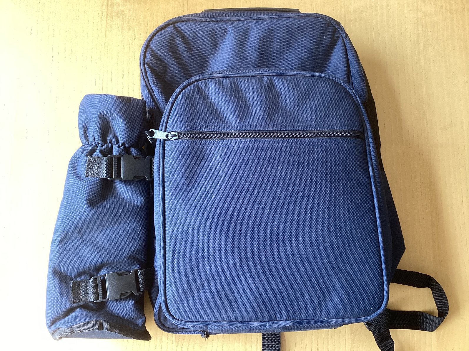 Rugtas met picknickset, Ophalen, Zo goed als nieuw, Rugzak