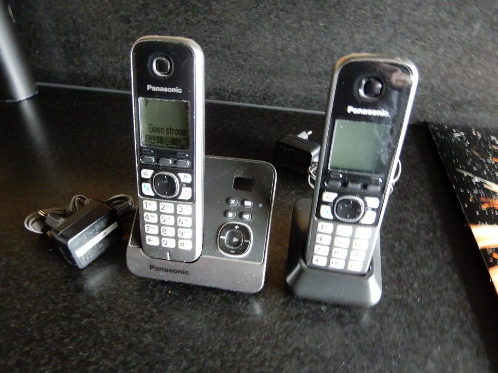 2 stuks Panasonic draadloze telefoons, Telecommunicatie, Ophalen of Verzenden, Gebruikt, 2 handsets