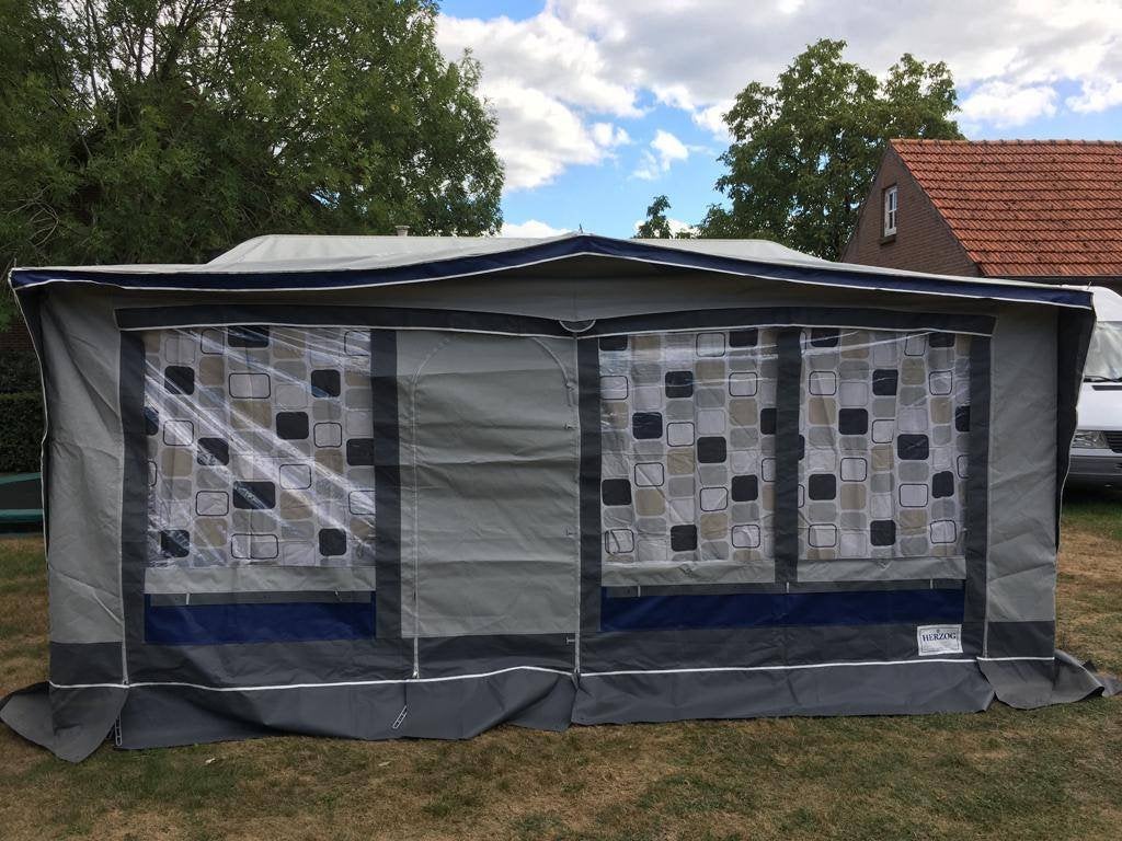 Herzog voortent omloopmaat 900 cm - In goede staat, Caravans en Kamperen, Ophalen, Gebruikt, Herzog