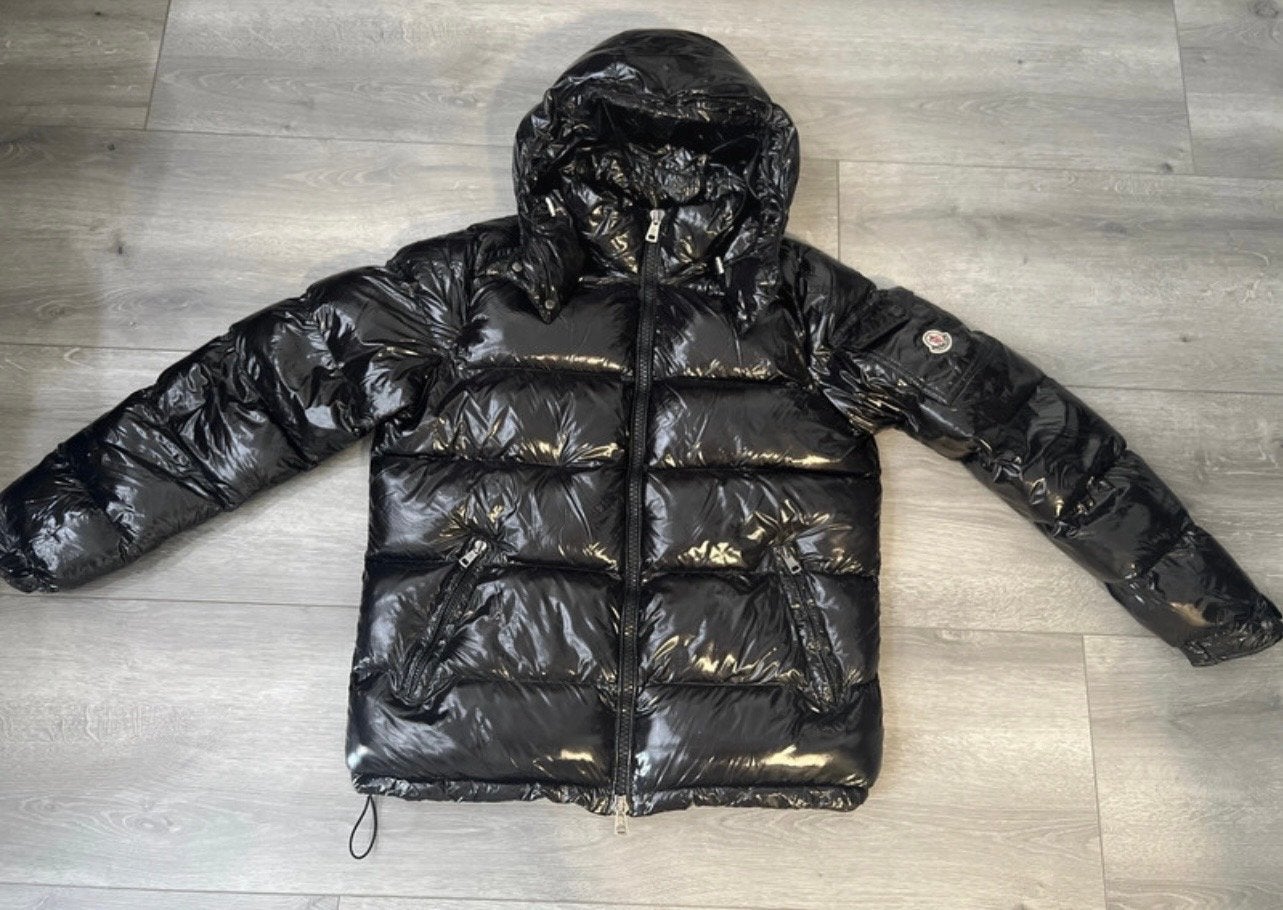 Moncler Maya Puffer Jacket Zwart - Maat 3 (M), Ophalen, Zo goed als nieuw, Maat 48/50 (M), Zwart