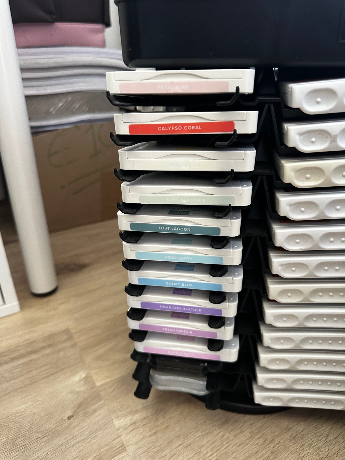 Stampin Up inktpads set van 10 pastel kleuren, Ophalen of Verzenden, Zo goed als nieuw, Inkt, Foam of Stempelhouder