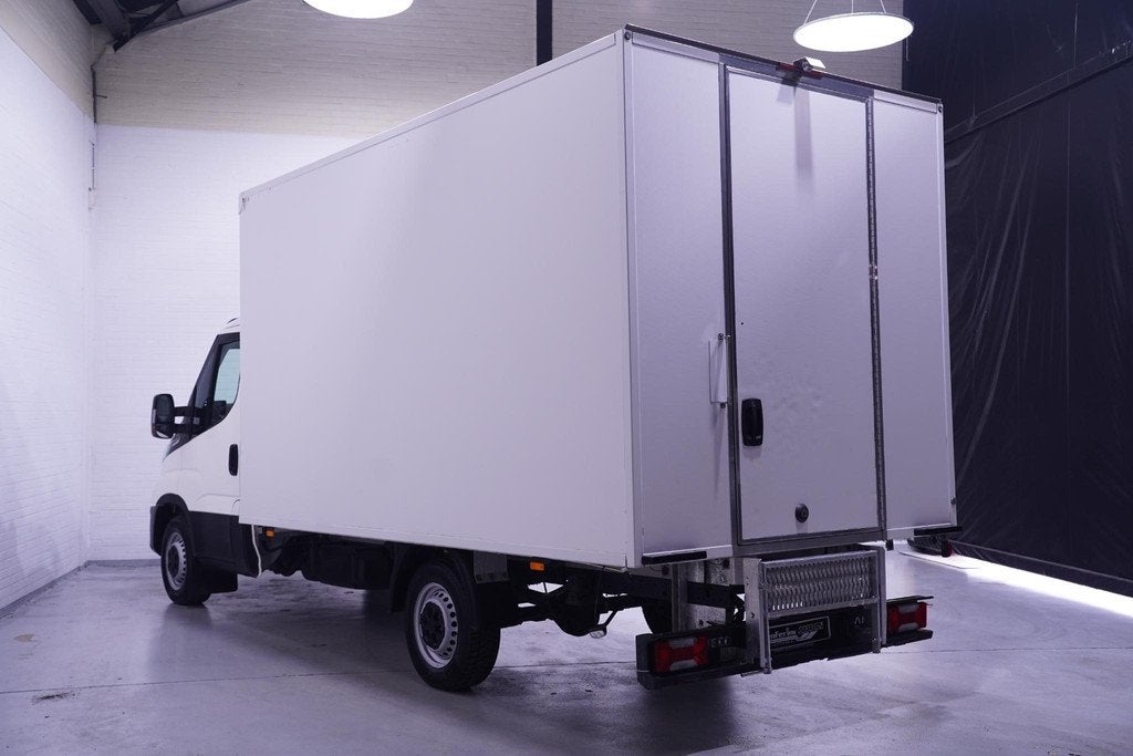 Iveco Daily 35S14 140 pk Aut. Koel-vries Bakwagen Automaat A, Auto's, Gebruikt, Iveco, Bedrijf, Diesel