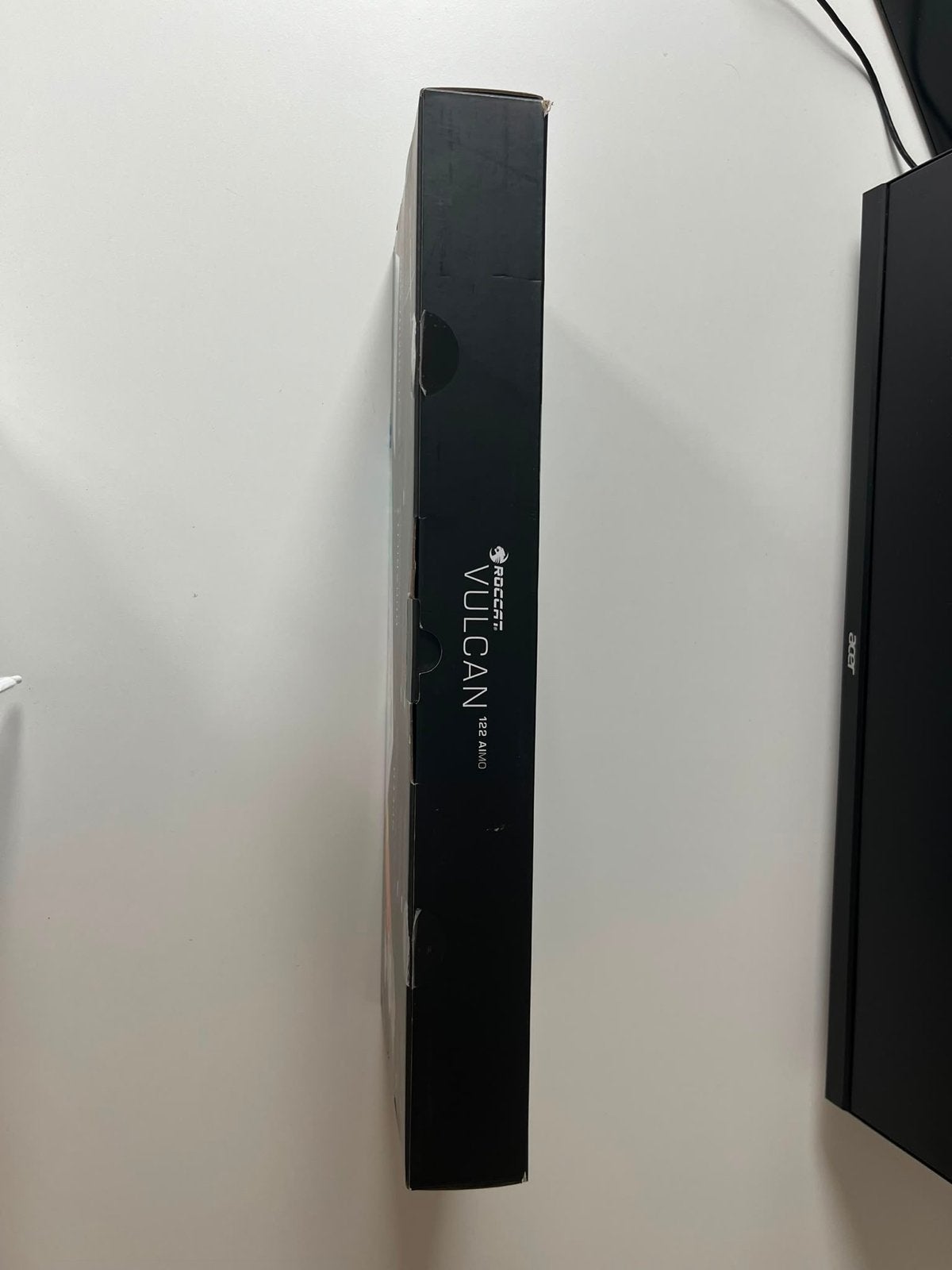 Roccat Vulcan 122 AIMO RGB Mechanisch Gaming Toetsenbord, Computers en Software, Toetsenborden, Gaming toetsenbord, Nieuw, Ophalen of Verzenden