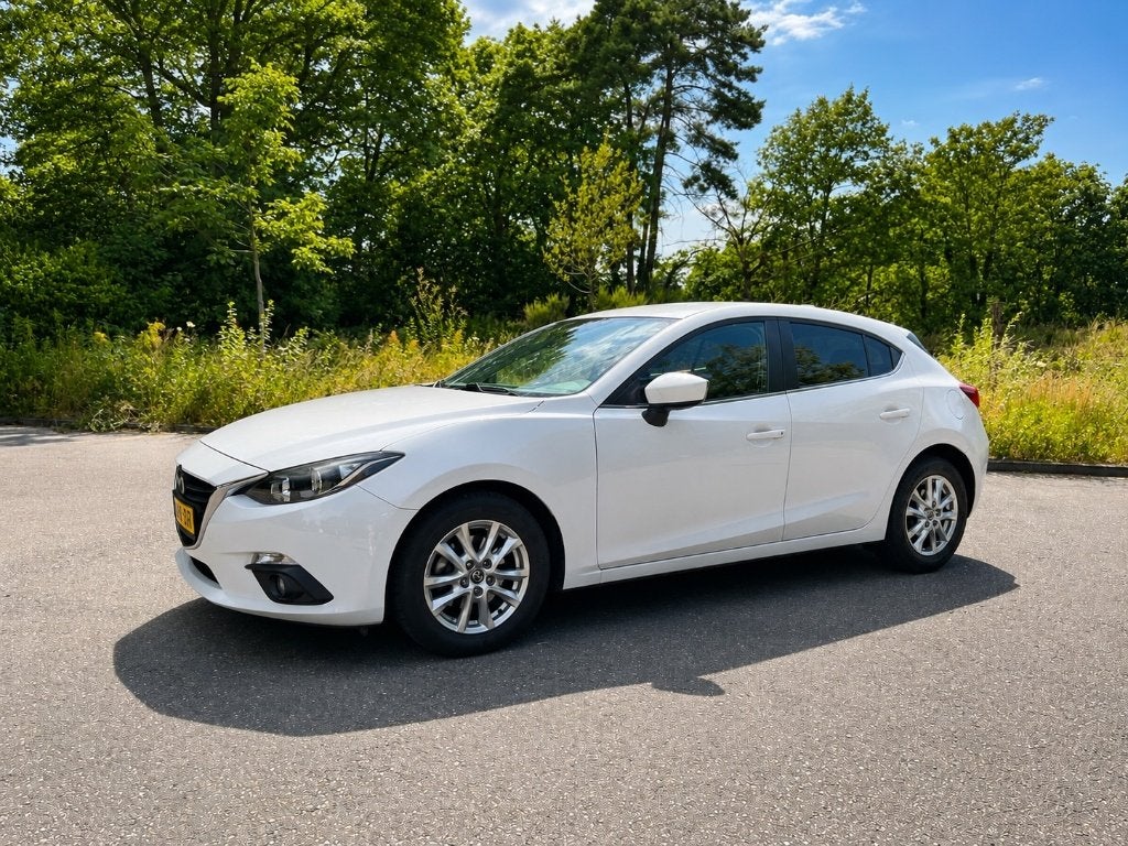 Mazda 3 Skyactive-g 120 pk 2014, Voorwielaandrijving, 1998 cc, Stof, 4 cilinders