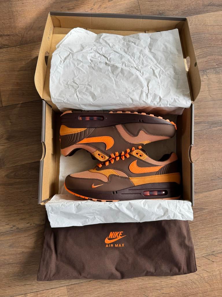 Nike Air Max 1 Kingsday - Maat 43, Ophalen of Verzenden, Nieuw, Overige kleuren, Sneakers of Gympen
