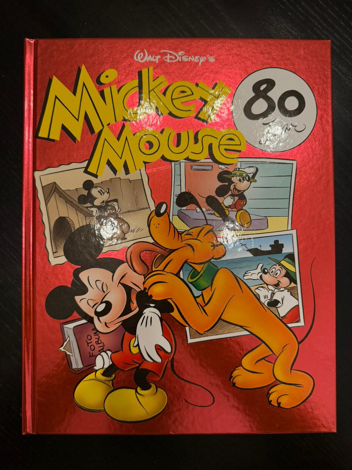 Mickey Mouse 80 Jaar Hardcover 1e druk 2008 Nieuwstaat, Eén stripboek, Ophalen of Verzenden, Nieuw