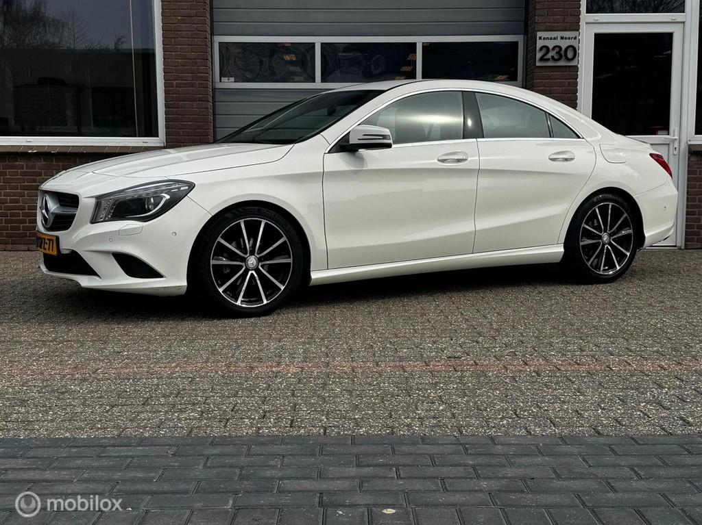 Mercedes CLA-klasse 180 LEDER/ECC-AIRCO/NAVI/CRUISE, Voorwielaandrijving, CLA, Gebruikt, Euro 6