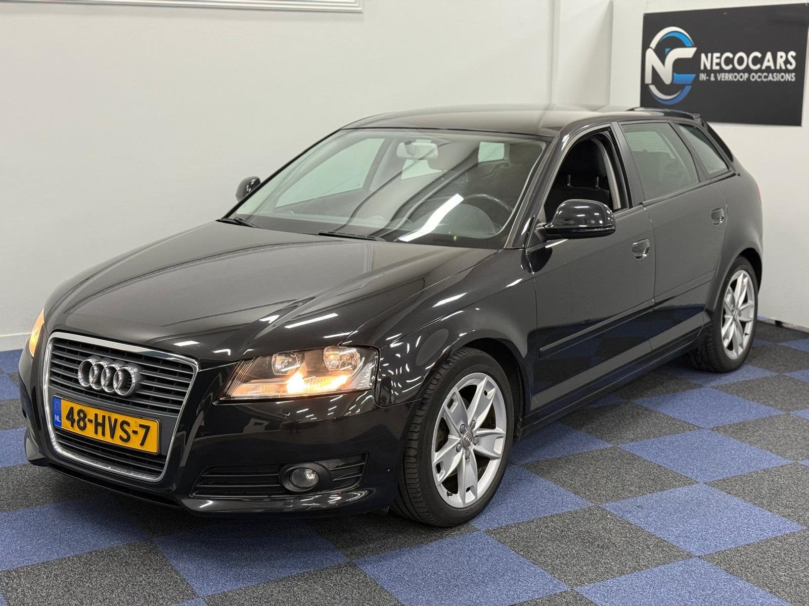 Audi A3 Sportback 1.8 TFSI Ambition Business Edition / NAP /, Voorwielaandrijving, 15 km/l, Gebruikt, 4 cilinders