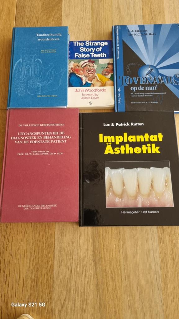 Tandtechniek verschillende boeken, Ophalen of Verzenden, Zo goed als nieuw