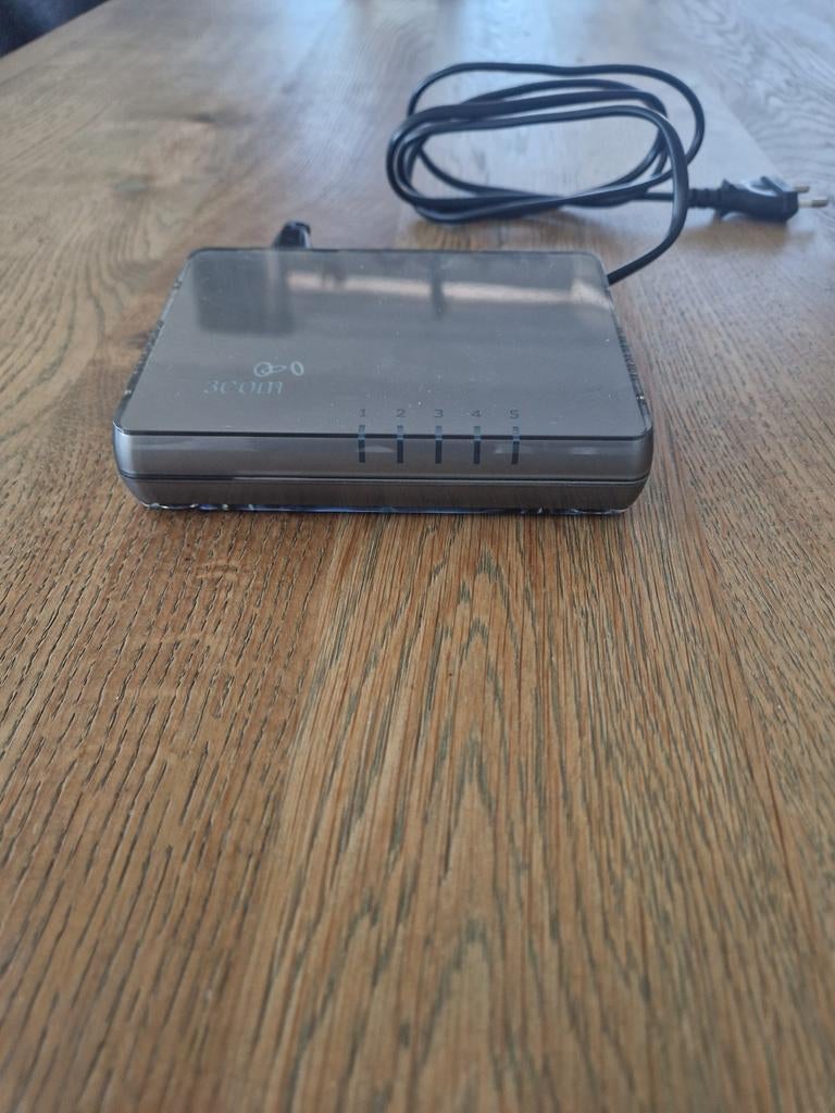 3Com Switch 5, Computers en Software, Ophalen of Verzenden, Zo goed als nieuw