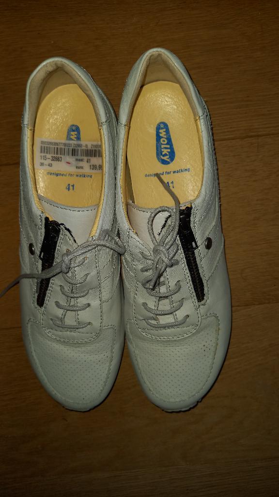 WOLKY LEREN SCHOENEN/SNEAKERS MAAT 41, Kleding | Dames, Schoenen, Overige kleuren, WOLKY., Ophalen of Verzenden, Sneakers of Gympen