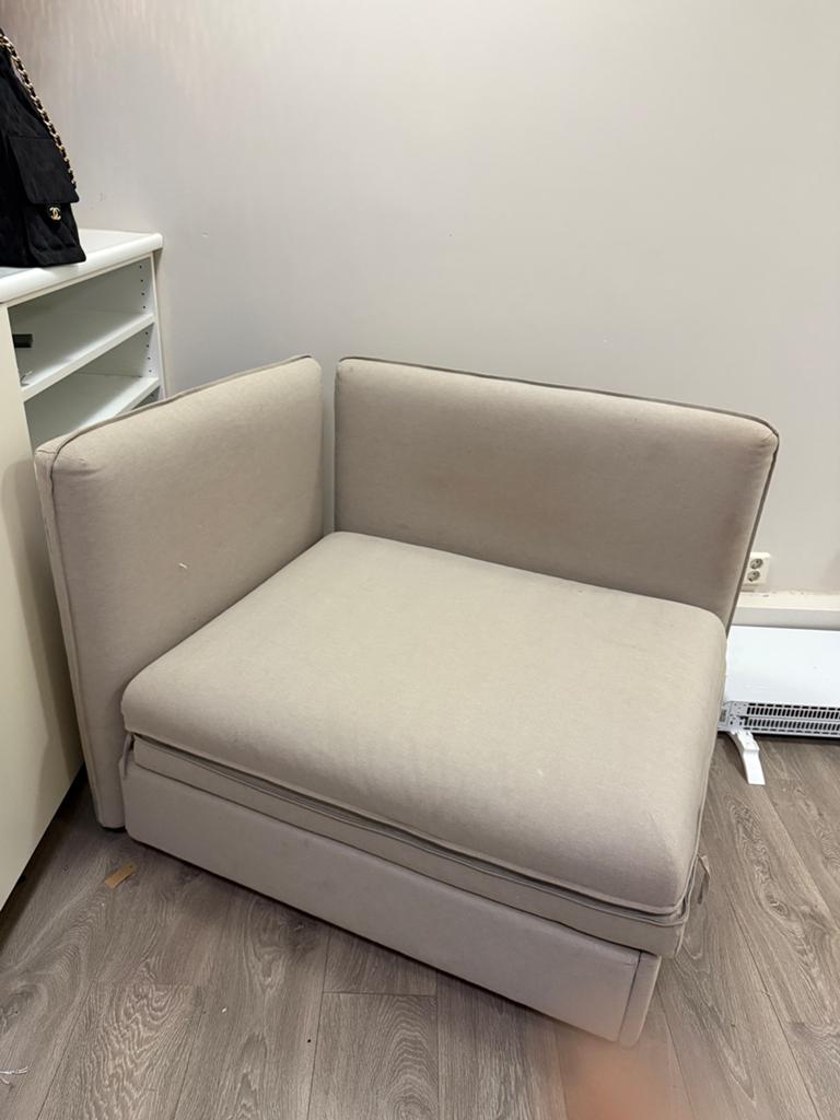 IKEA vallentuna logeerbed bank, Gebruikt, Eenpersoons, Beige, Ophalen of Verzenden