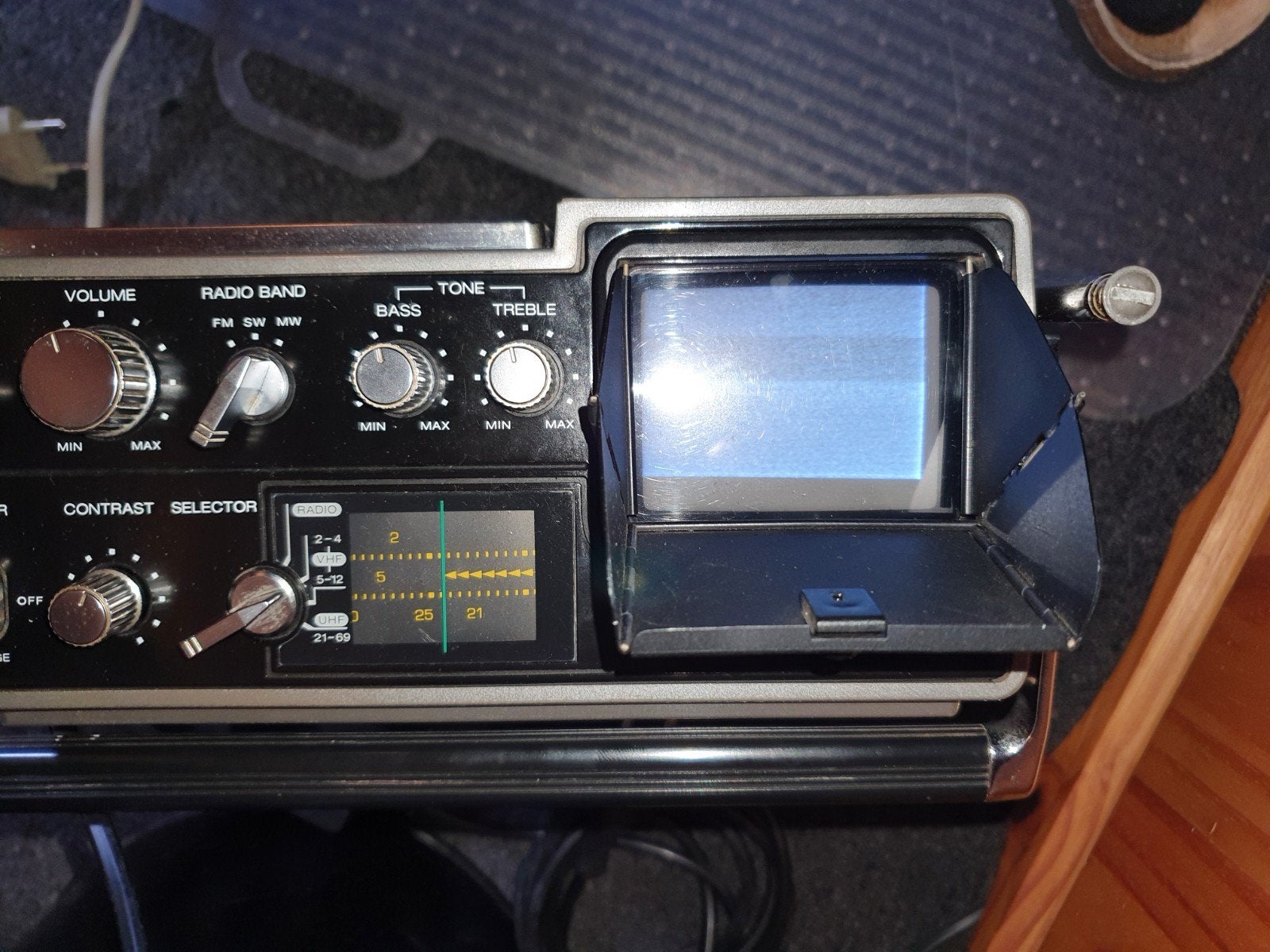 draagbare vintage, wereld radio/TV type JVC 3050eu, Ophalen of Verzenden, Wereldontvanger