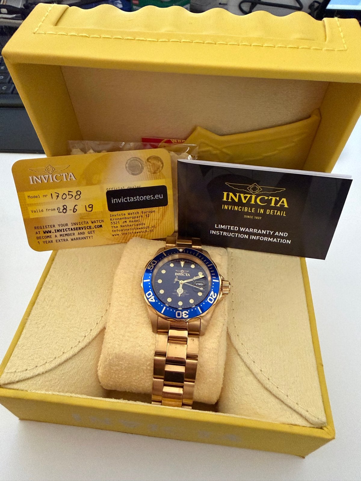 Invicta horloge - Zo goed als nieuw, Staal, Polshorloge, Zo goed als nieuw, Ophalen
