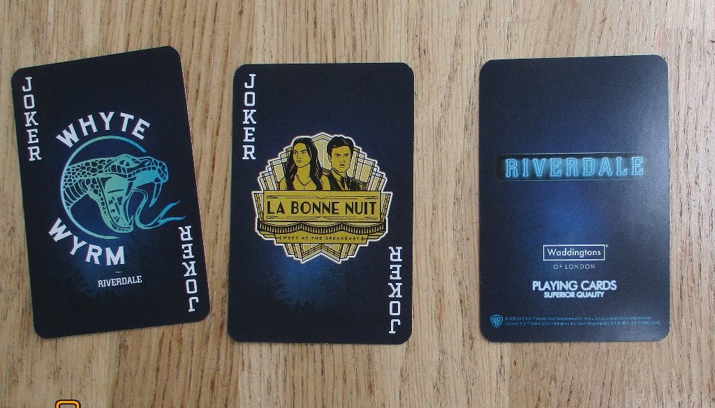 2 jokerkaarten jokers Riverdale waddingtons of london, Ophalen of Verzenden, Zo goed als nieuw, Speelkaart(en)