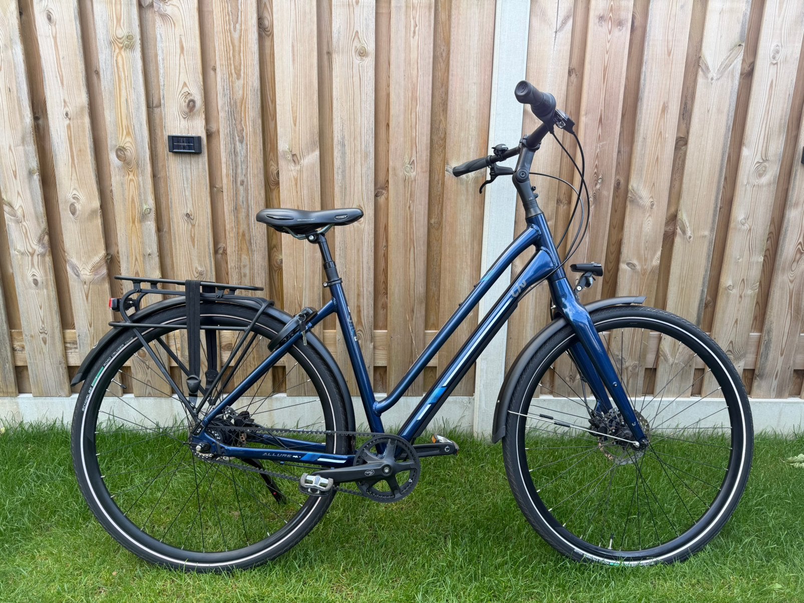 Giant liv cs Allure damesfiets riemaandrijving NIEUWSTAAT!, Fietsen en Brommers, Ophalen, Zo goed als nieuw, Minder dan 10 versnellingen