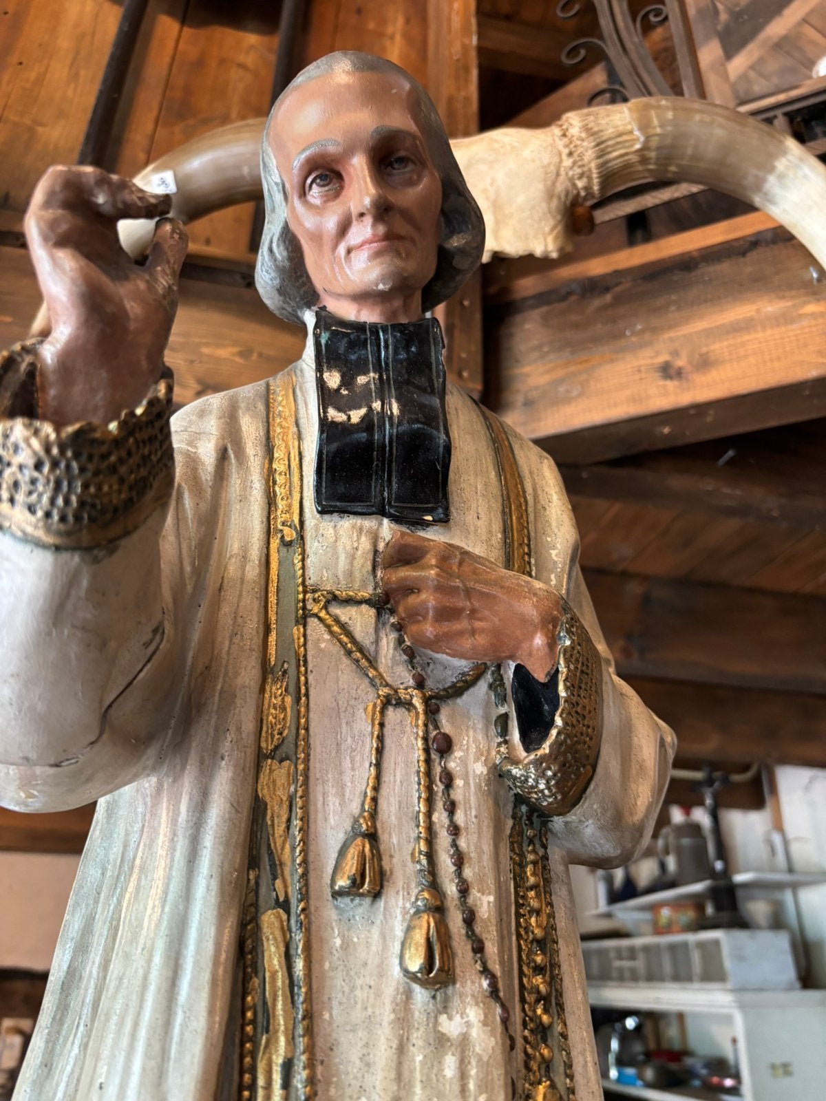 Antiek gips beeld van sint Johannes Vianney Franse priester, Antiek en Kunst, Ophalen of Verzenden